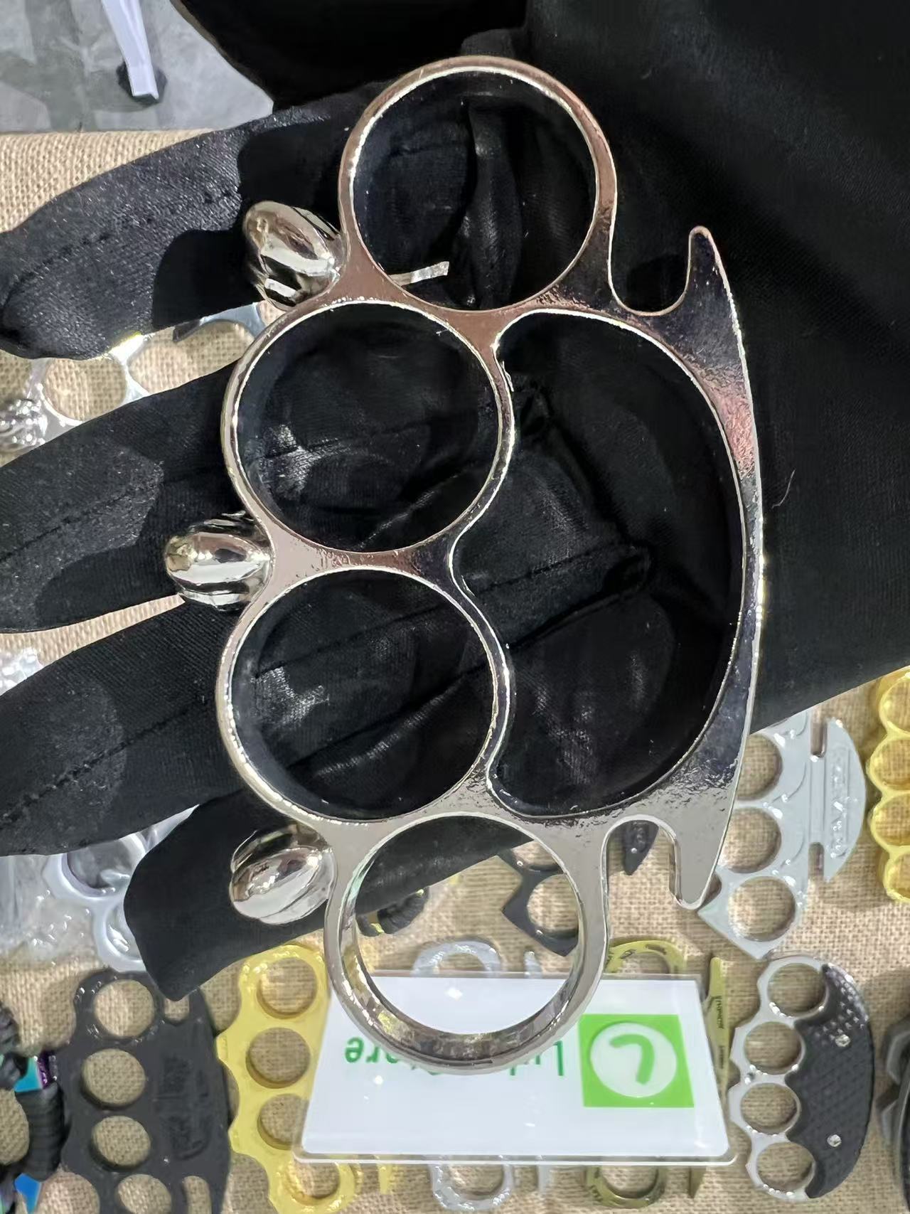 Fashion Knuckle Duster