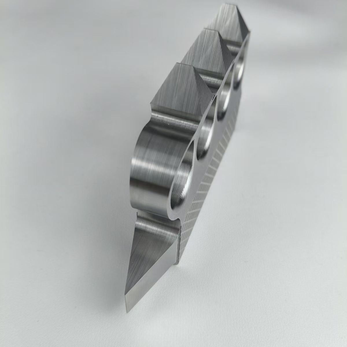 Extra Hard Knuckle Duster, 2Cr14 Stainless Iron Material, Quenched and Hardened to 50 HRC.