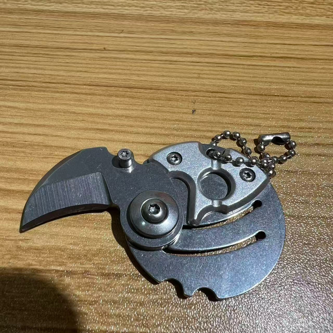 Gift：Coin Knife