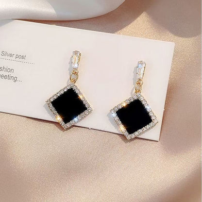 100 Pieces Earring jewelry wholesale Premium Earrings Wholesale Collection