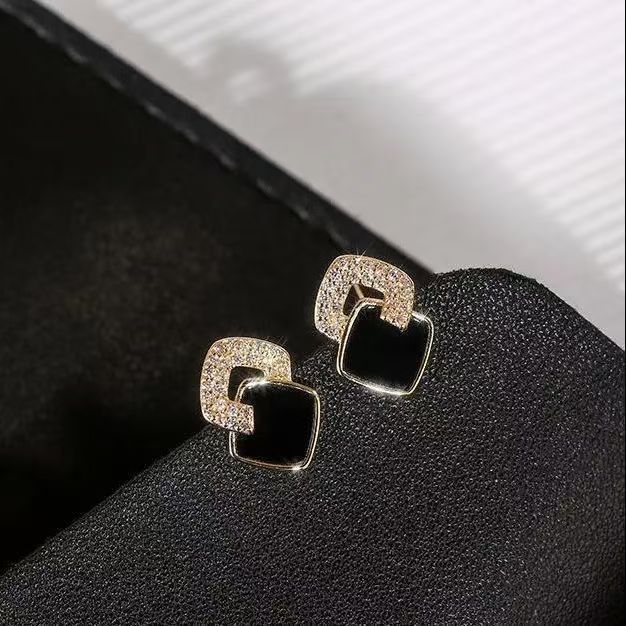 100 Pieces Earring jewelry wholesale Premium Earrings Wholesale Collection